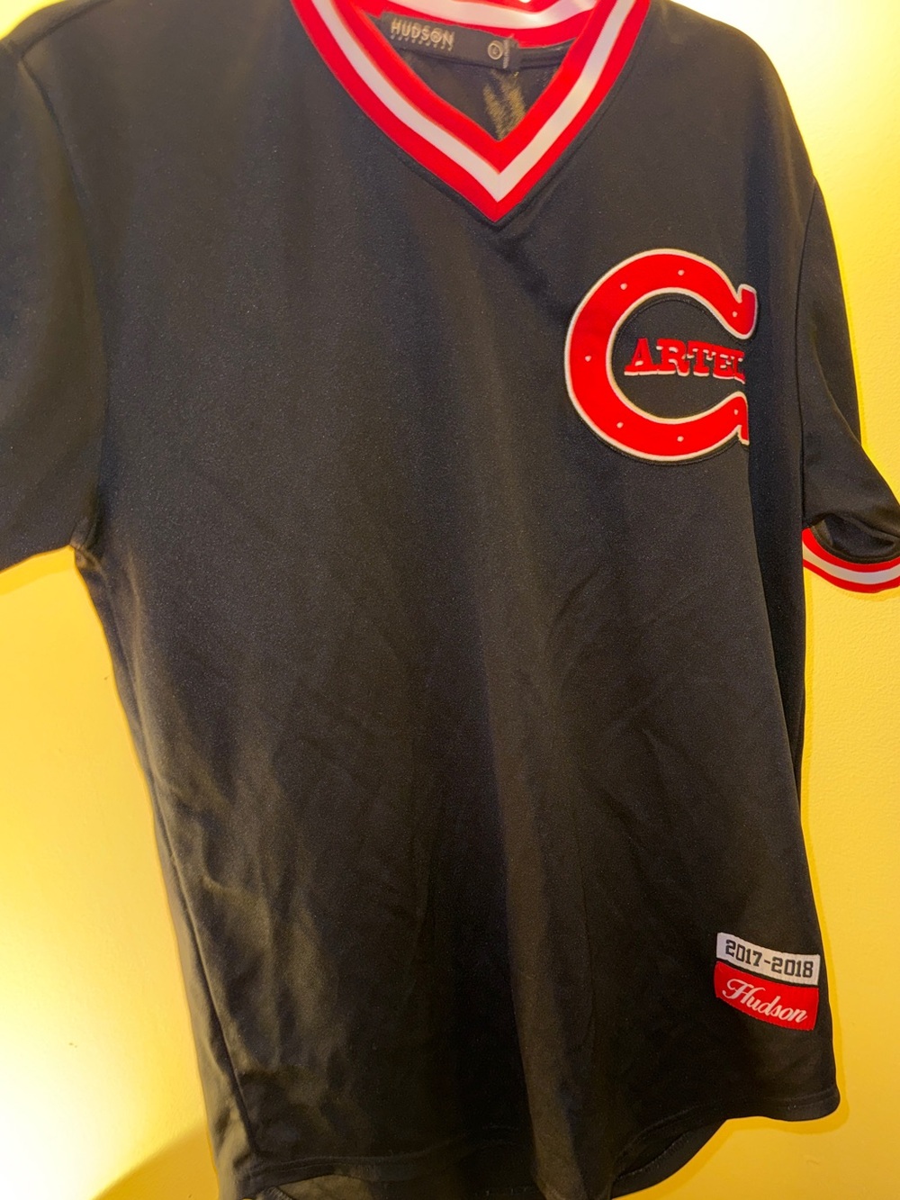 Reds Cartel El Chapo Baseball Jersey Shirt Mens Medium by Hudson Outerwear